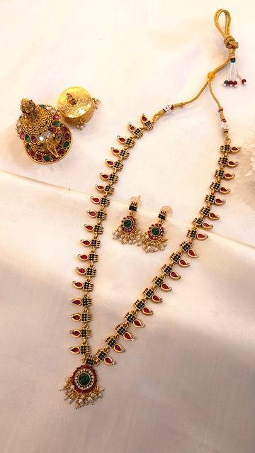 Traditional Long Palakka mala set in Antique Gold