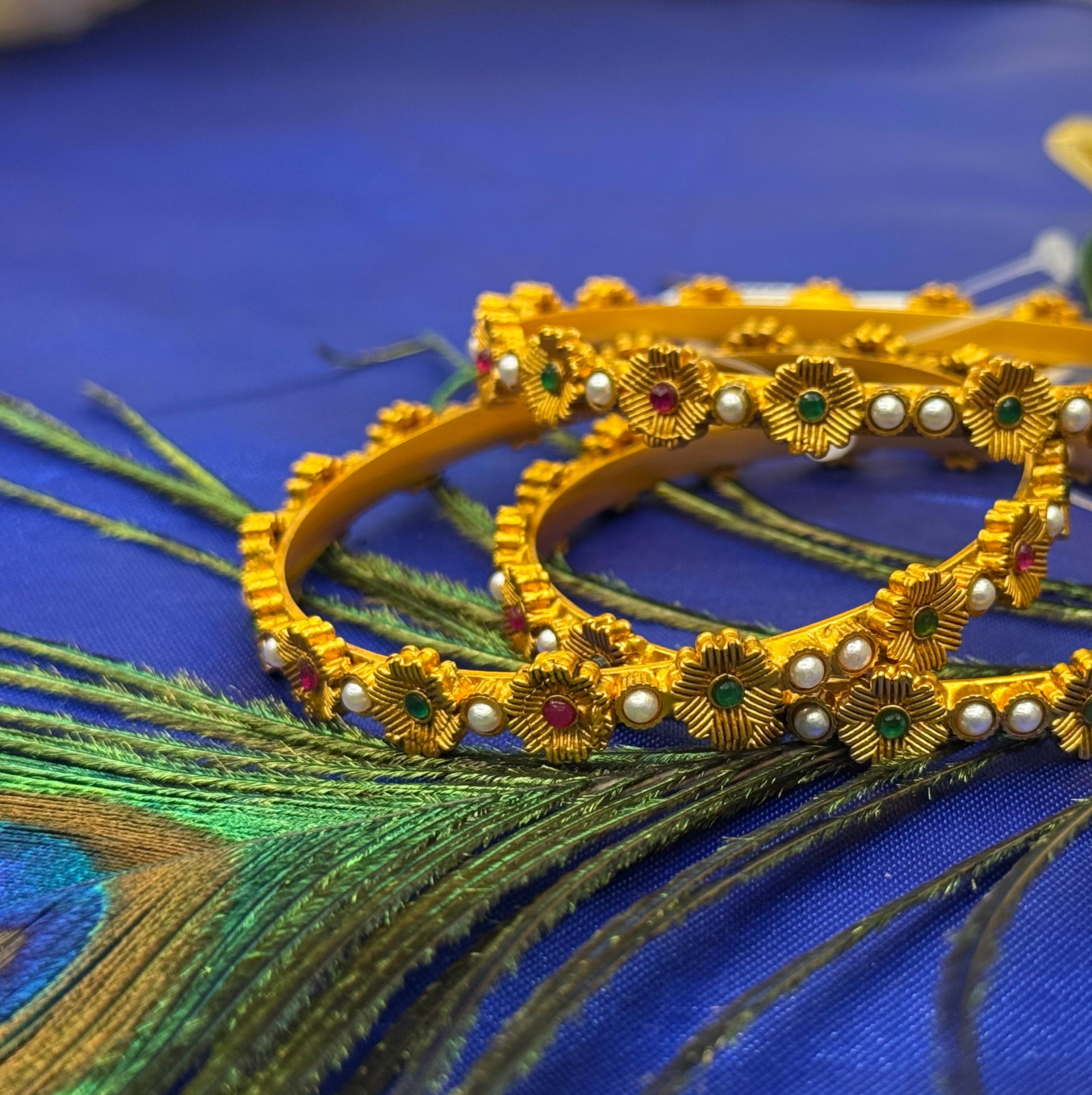 Traditional Gold-Finish Pearl Kada,llb402