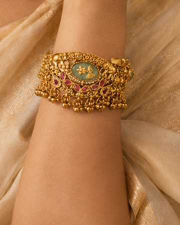 Antique Gold Kada Bracelet with Sage Green Center Stone & Ruby Accents | LV3042