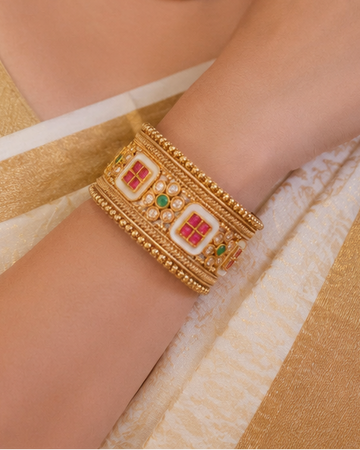 Traditional Gold-Tone Kundan Cuff Bangle for Women | LV3039
