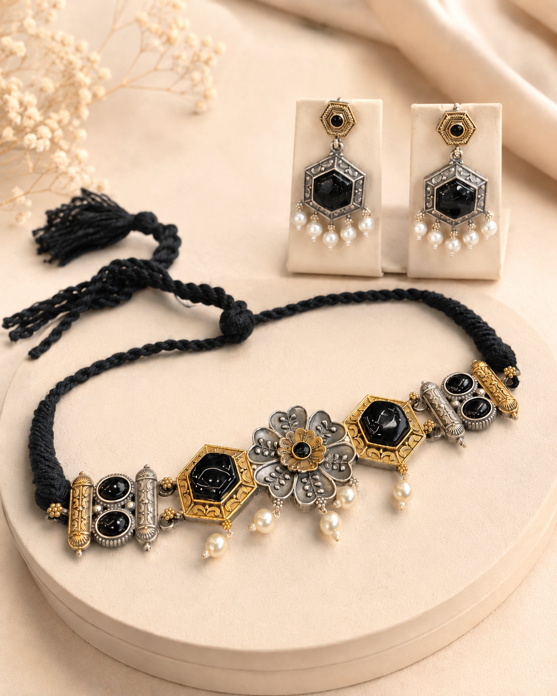 Green Stone Antique Choker Set with Matching Earrings | OLT29