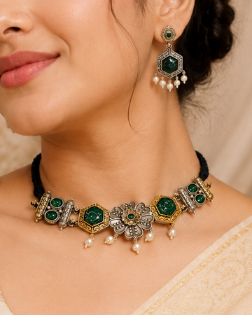 Green Stone Antique Choker Set with Matching Earrings | OLT29