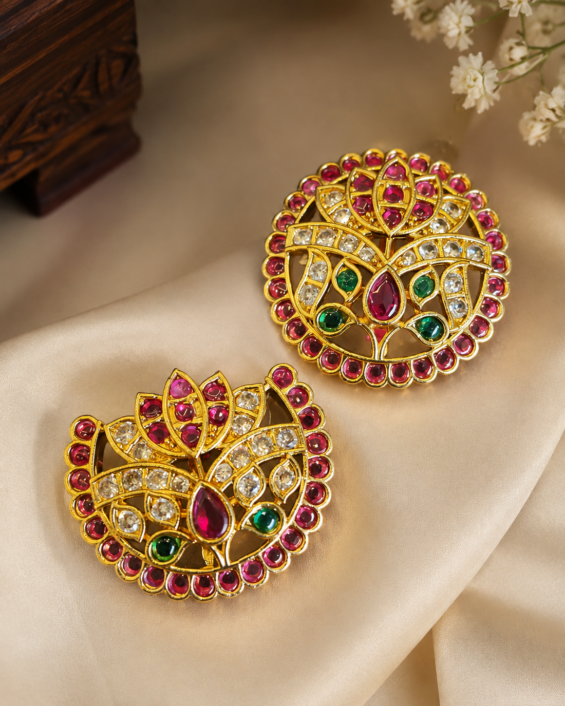 Antique Gold Kemp Ruby Jada billa with Lotus Petal Lattice | ONK221