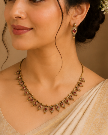 Antique Gold Ruby Teardrop Fringe Necklace Set | NKV17