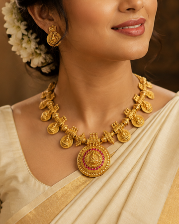 Antique Gold Lakshmi Coin & Ruby Kemp Round Pendant Necklace Set | ONK238