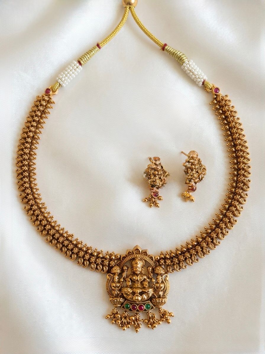 vishu collection ,Antique Gold Lakshmi Temple Necklace,llb879