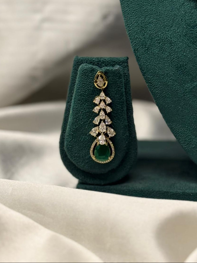 Elegant Gold & Emerald Diamond Bridal Necklace,llb330