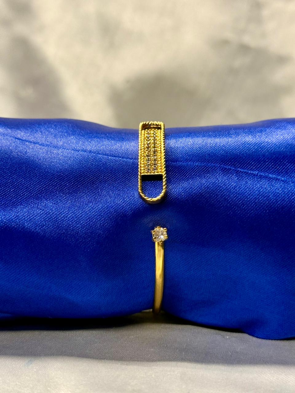 Elegant Gold Sleek Bangle with Stone Detailing – Modern Jewelry,LLB417