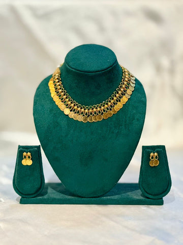 Gold Coin Kasu Necklace & Earring Set with Emerald Stones | llb060