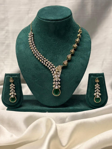 Elegant Gold & Emerald Diamond Bridal Necklace,llb330