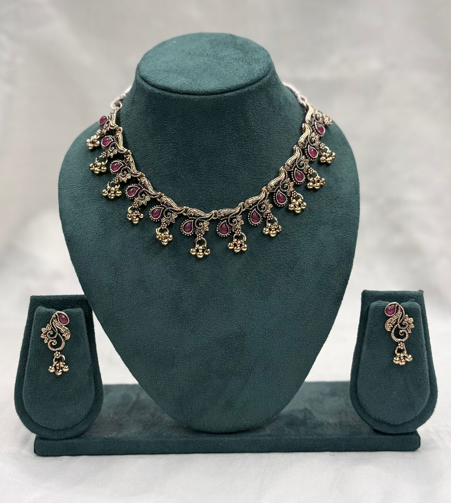 Antique Silver Necklace Set with Ruby Stones,llb449
