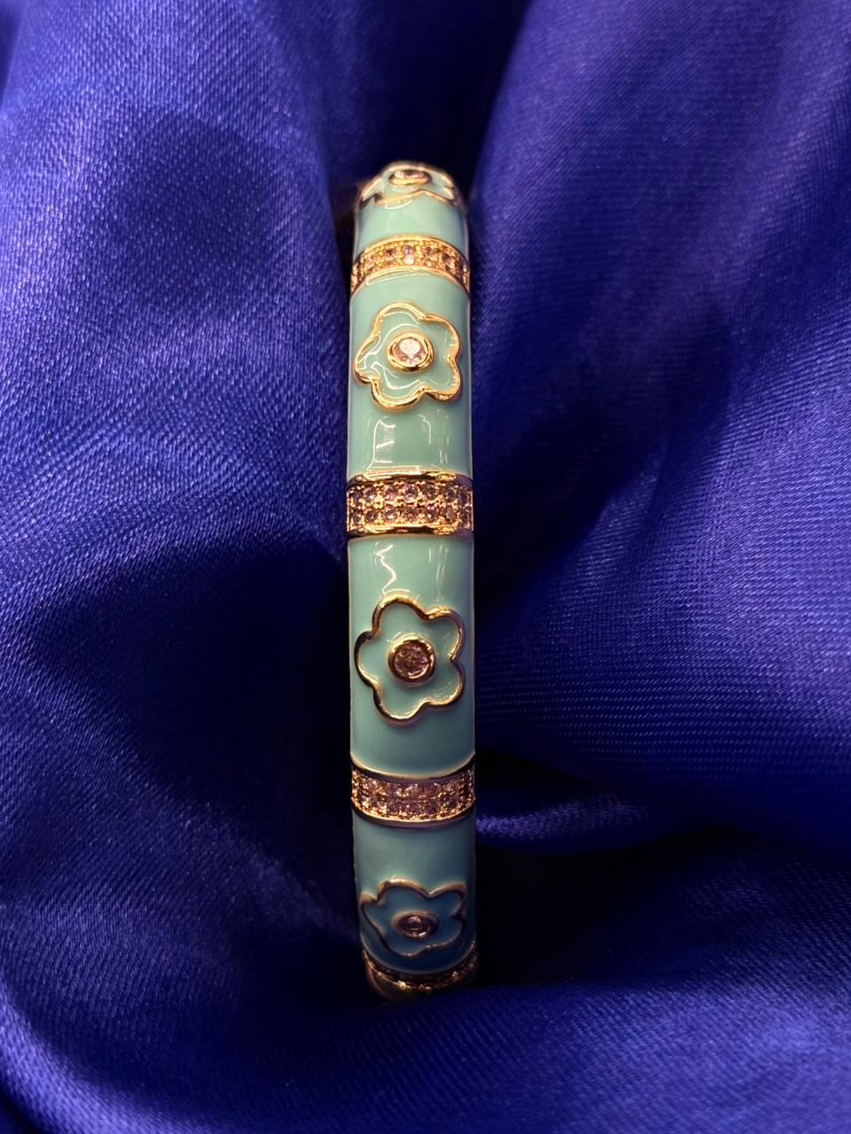 Turquoise Enamel Floral Bangle/Elegant Gold Finish Jewelry,LLB416