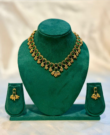 Emerald Oval Stone Gold Bead Drop Necklace & Earring Set | llb075