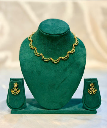 Emerald Crescent Moon Filigree Gold Necklace & Earring Set | llb077