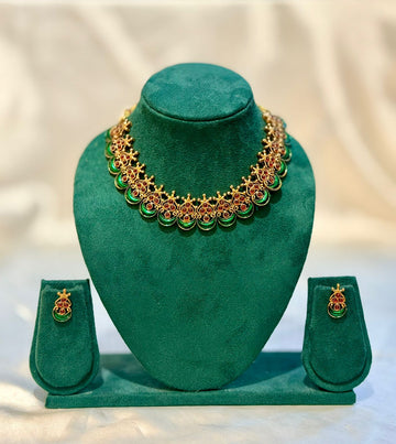 Green Meenakari Ruby Filigree Gold Choker Necklace & Earring Set | llb079