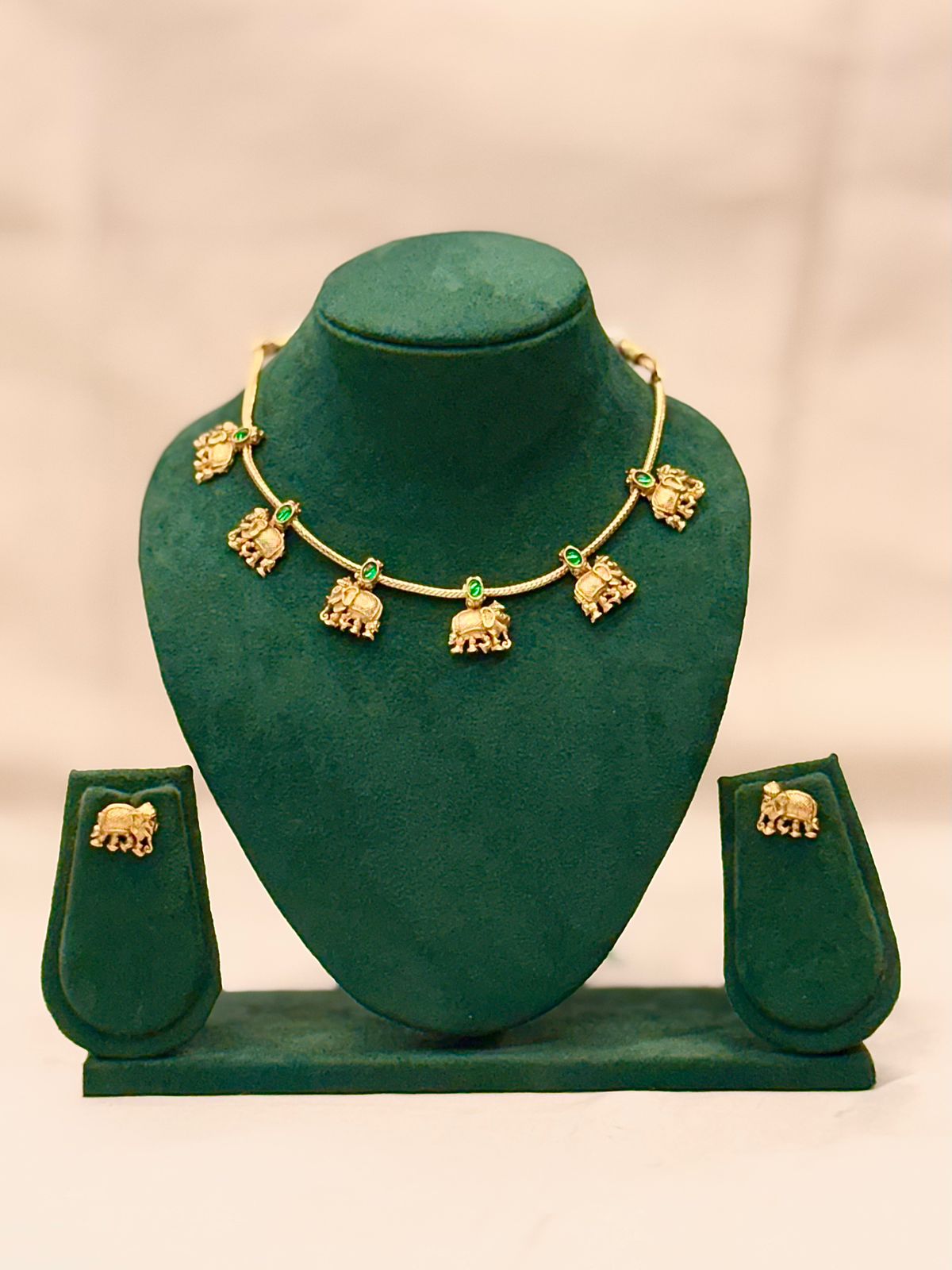 Antique Gold Elephant Charm Necklace Set with Emerald Stones | OL15