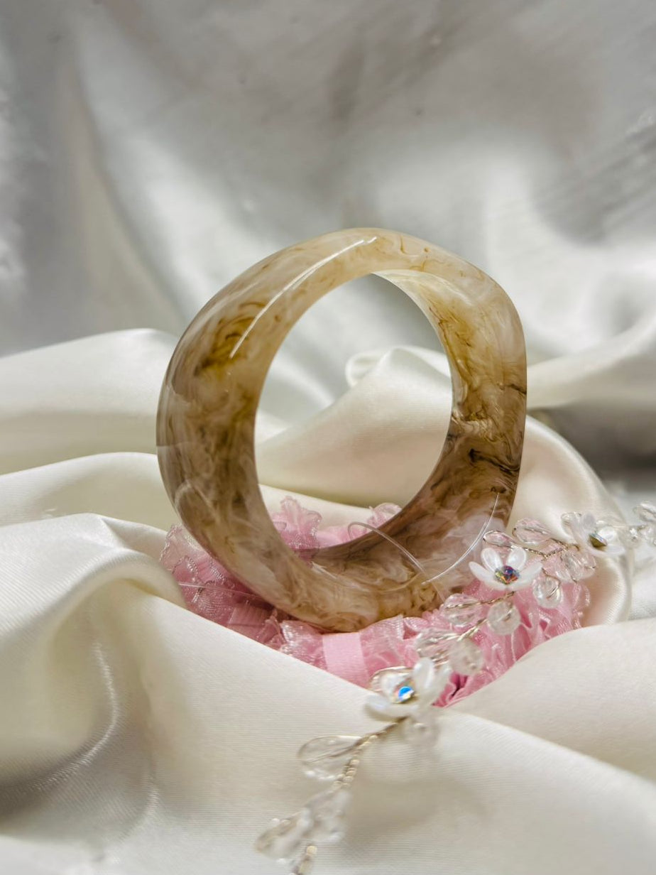Marble Finish Resin Bangle,llb317