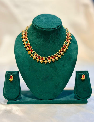 Antique Gold Ruby Emerald Cushion Stone Kalash Bead Necklace & Stud Earring Set | llb094