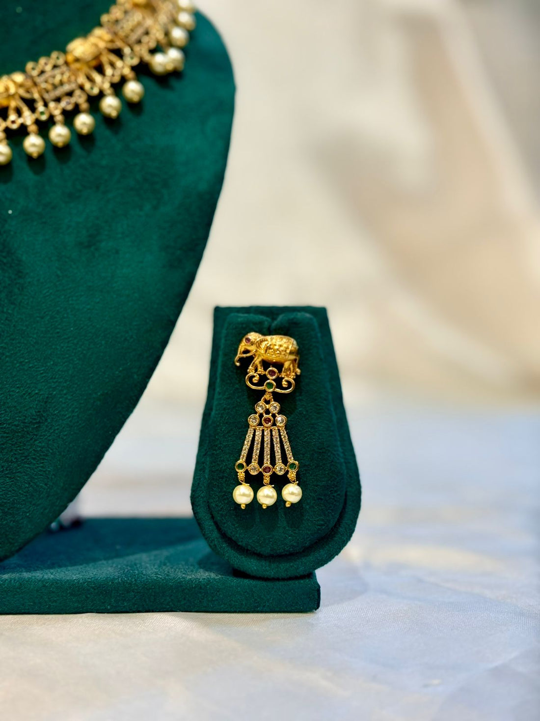 Antique Gold Elephant Filigree Pearl Drop Necklace & Earring Set | llb095