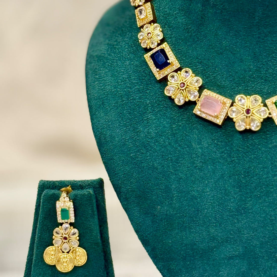 Multicolour Stone Necklace Set | ALOA6