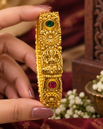 Antique Gold Lakshmi Deity Sunburst Floral Ruby Oval Kemp Kada Bangle |  ONK45