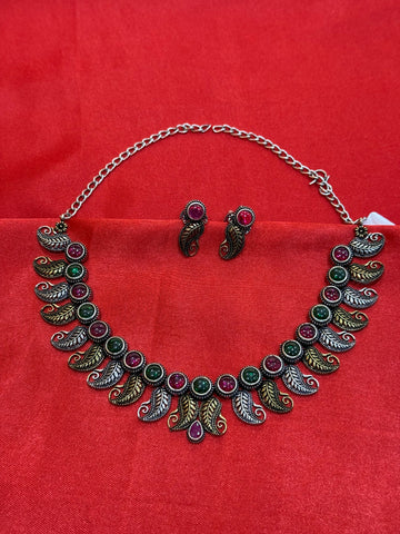 Elegant Antique pearl Leaf Necklace Set | LB118