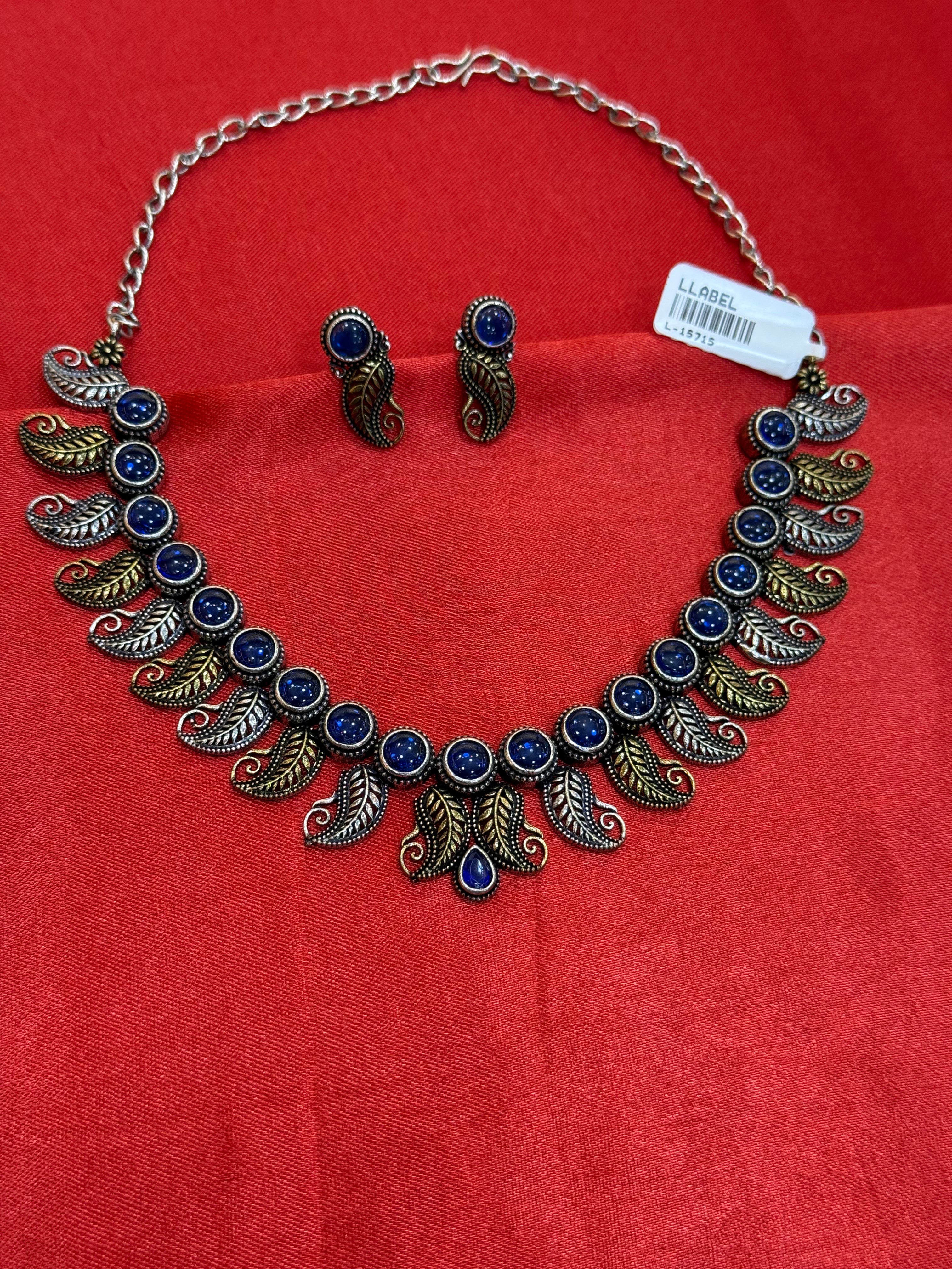 Elegant Antique pearl Leaf Necklace Set | LB118