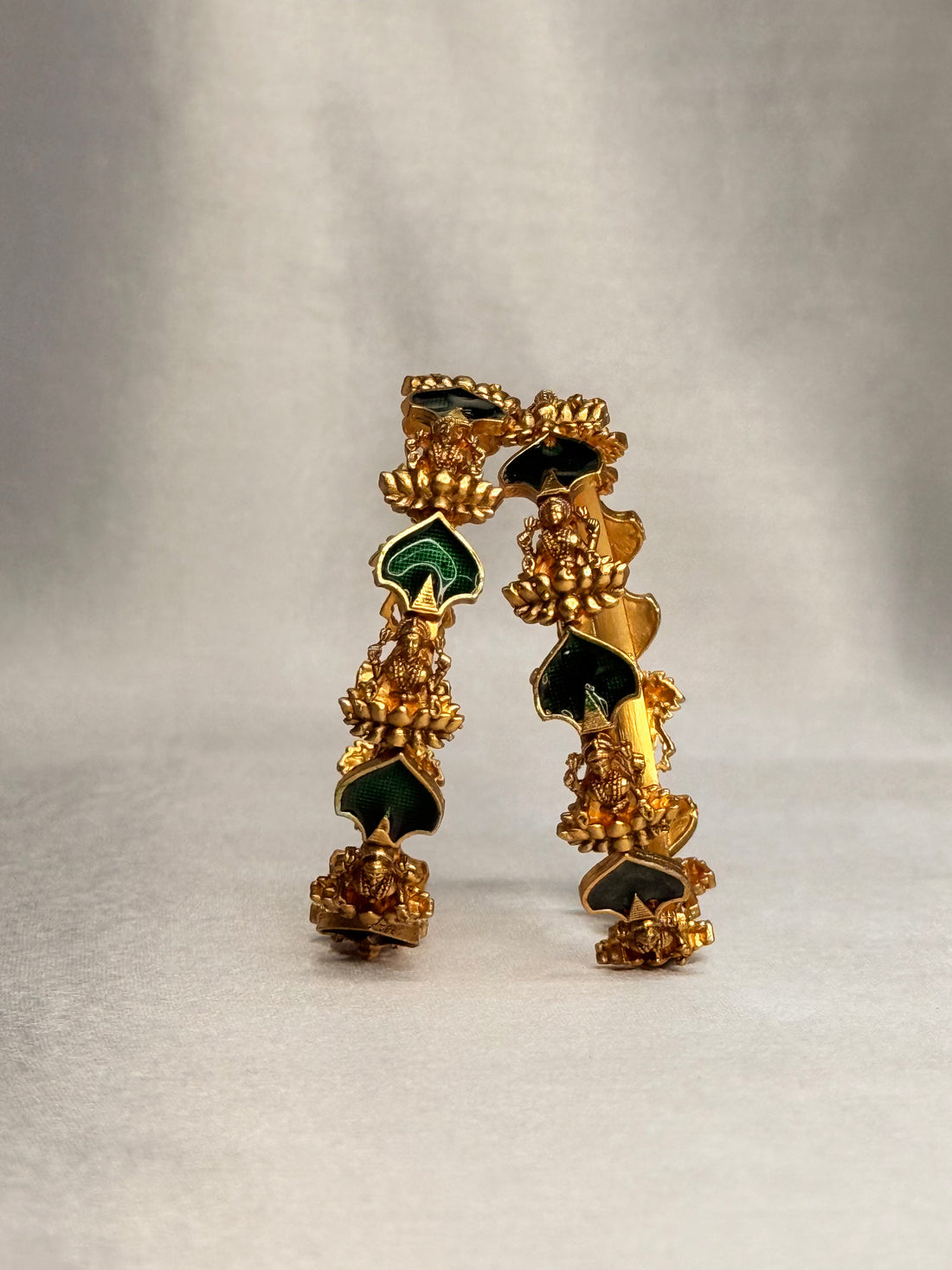 Traditional Antique Palakka Bangle - 1 piece
