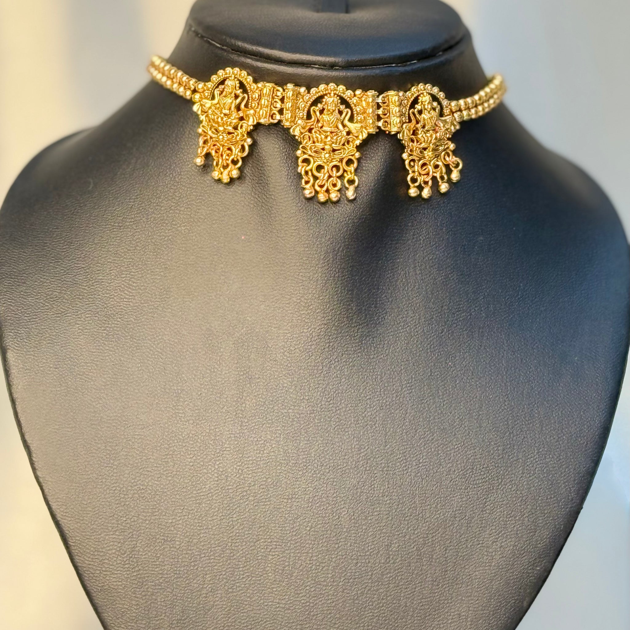 Divine Lakshmi Choker