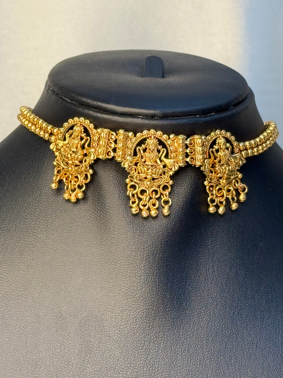 Divine Lakshmi Choker