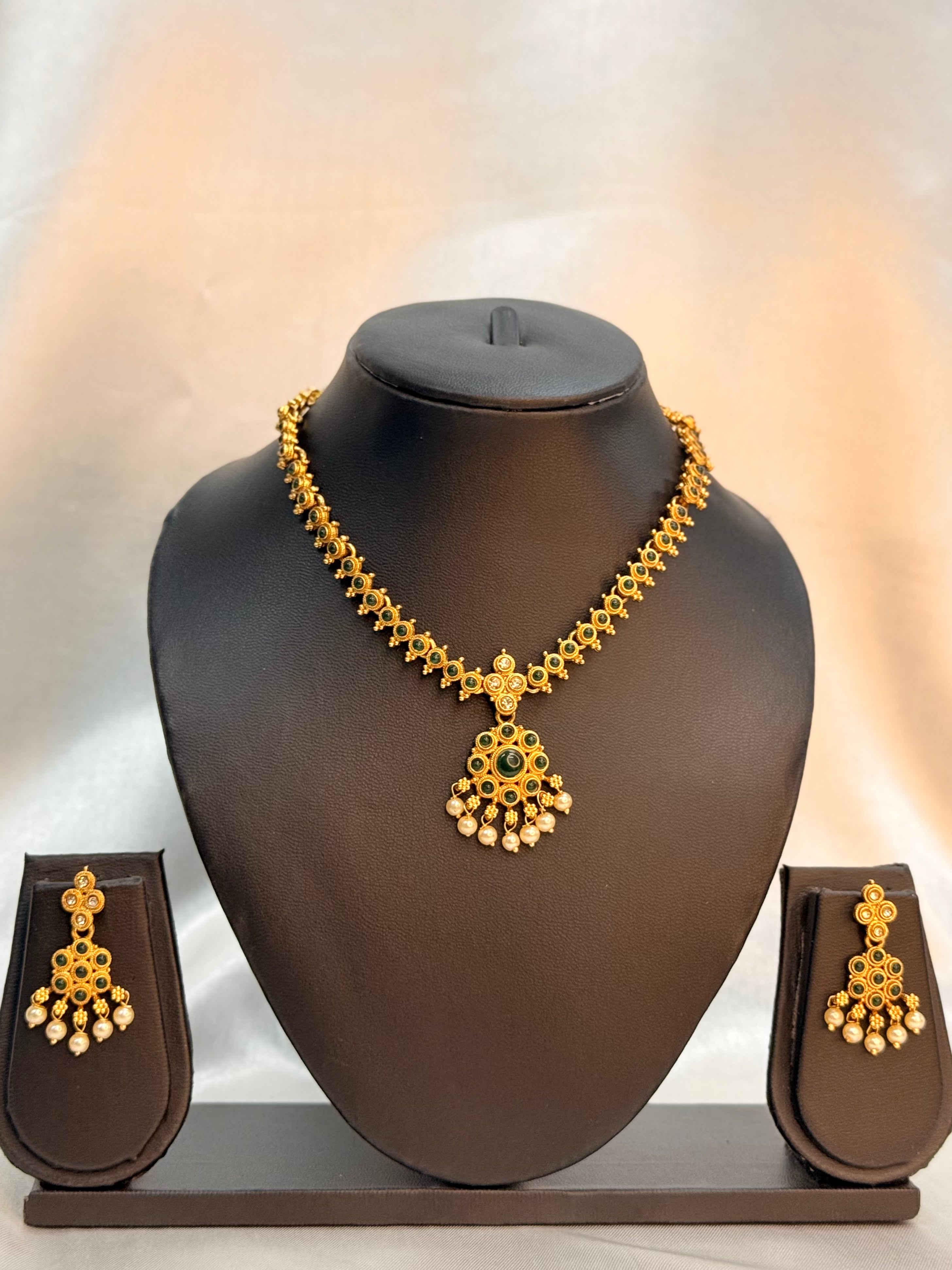 Pearl Blossom Necklace