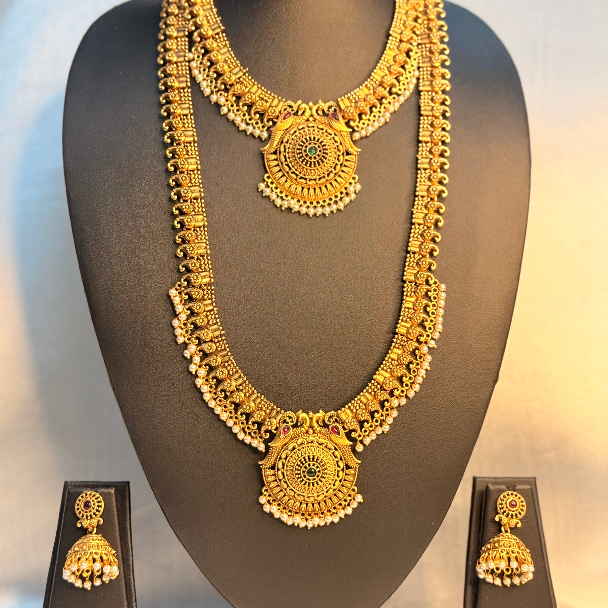 Grand Antique Gold Bridal  Jewellery Set  |  LB92