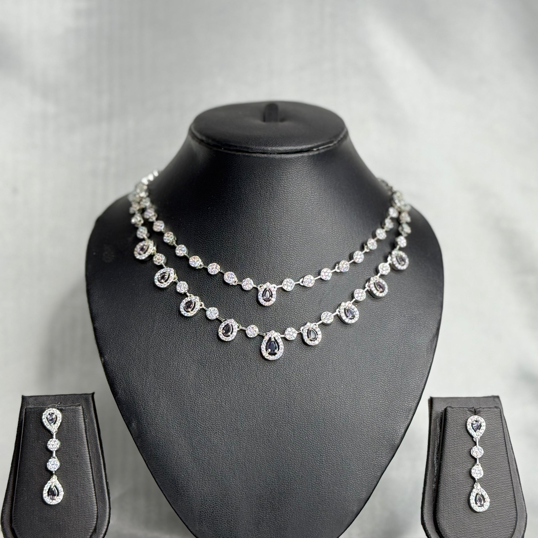 Emerald Radiance Necklace