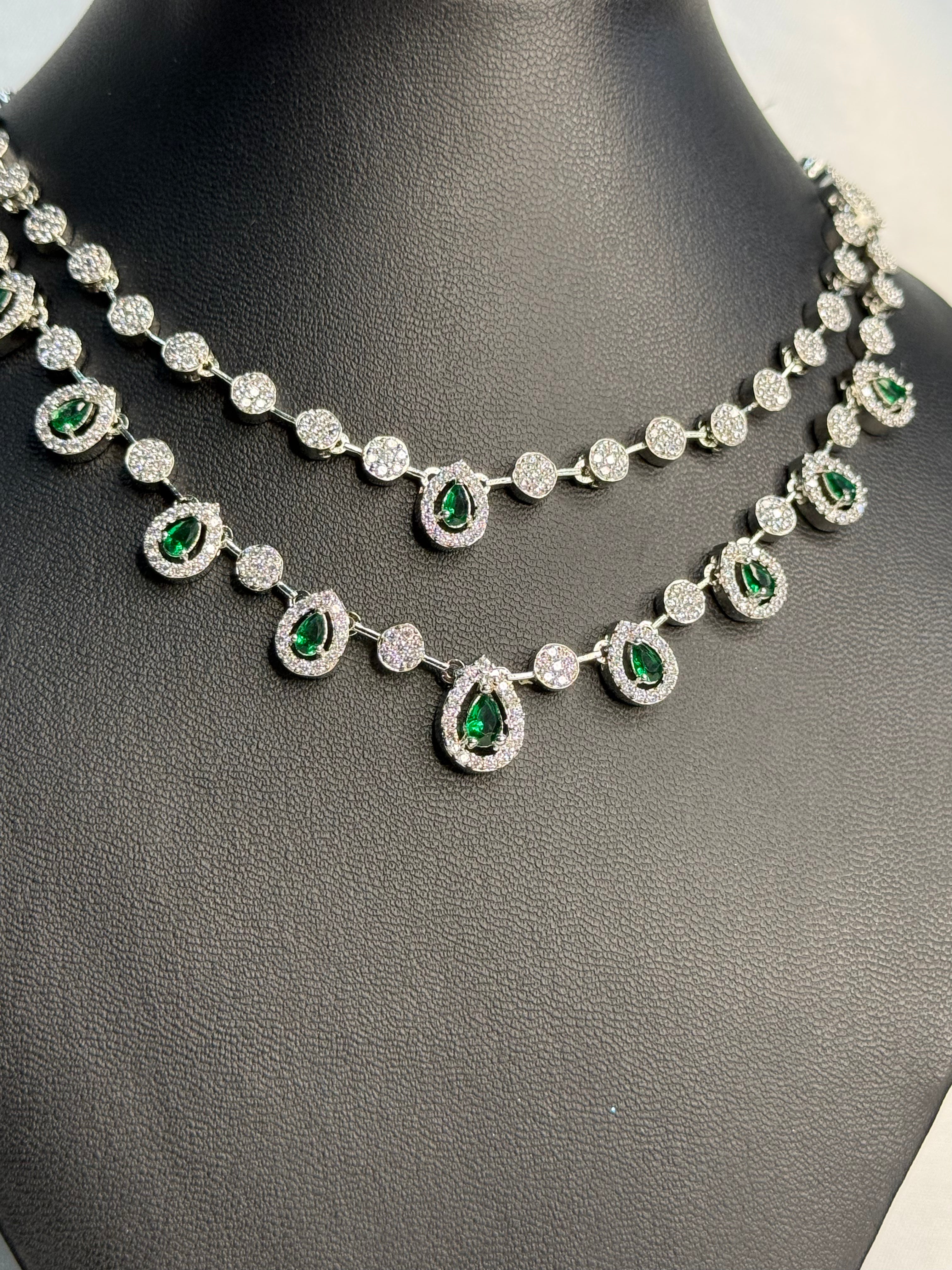 Emerald Radiance Necklace