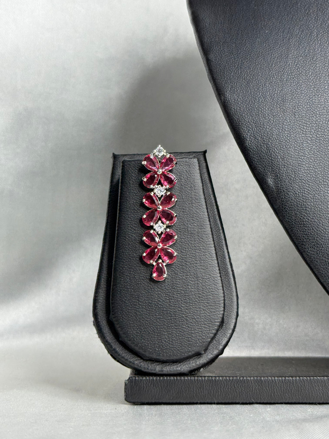 Floral AD Stone Necklace | LB110