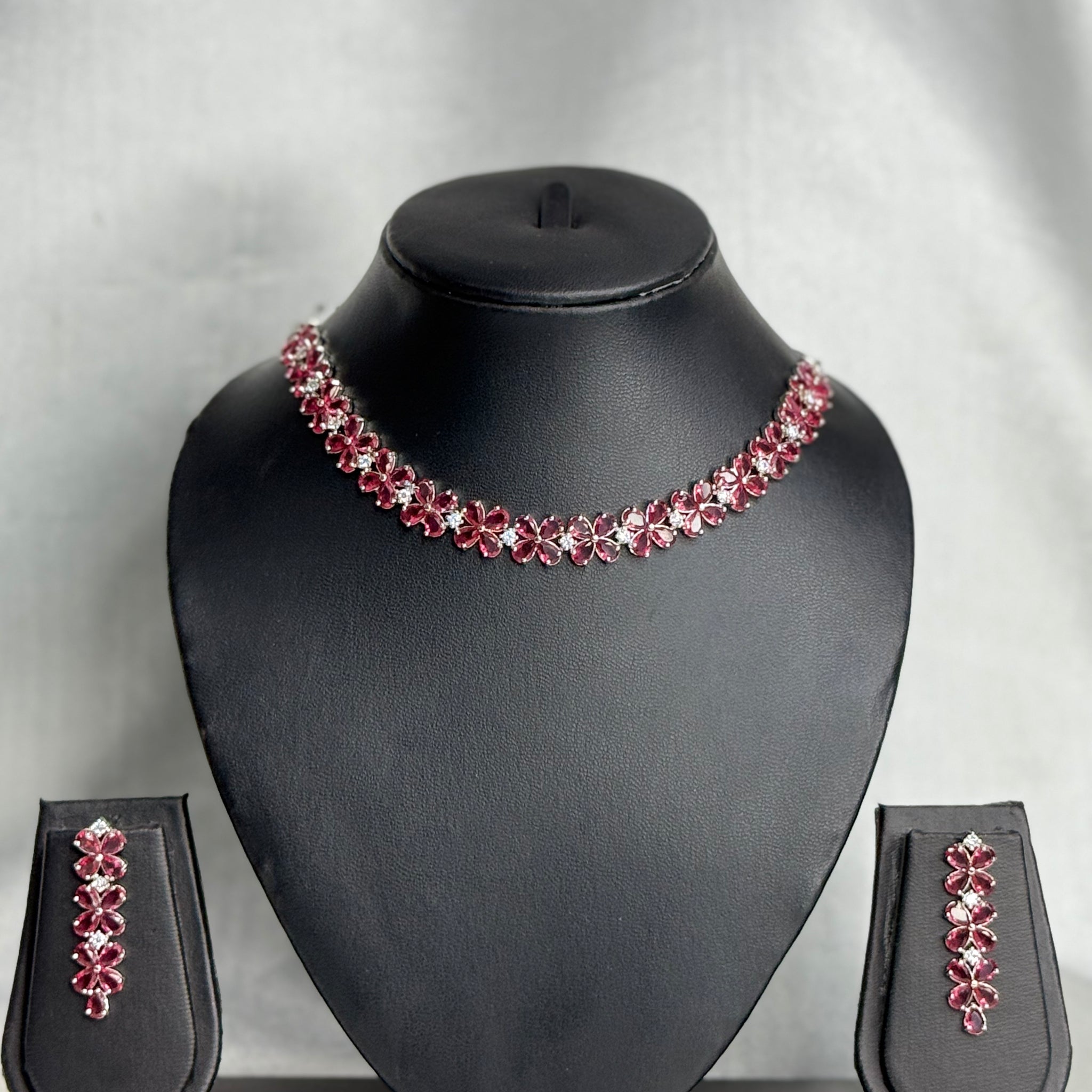 Floral AD Stone Necklace | LB110
