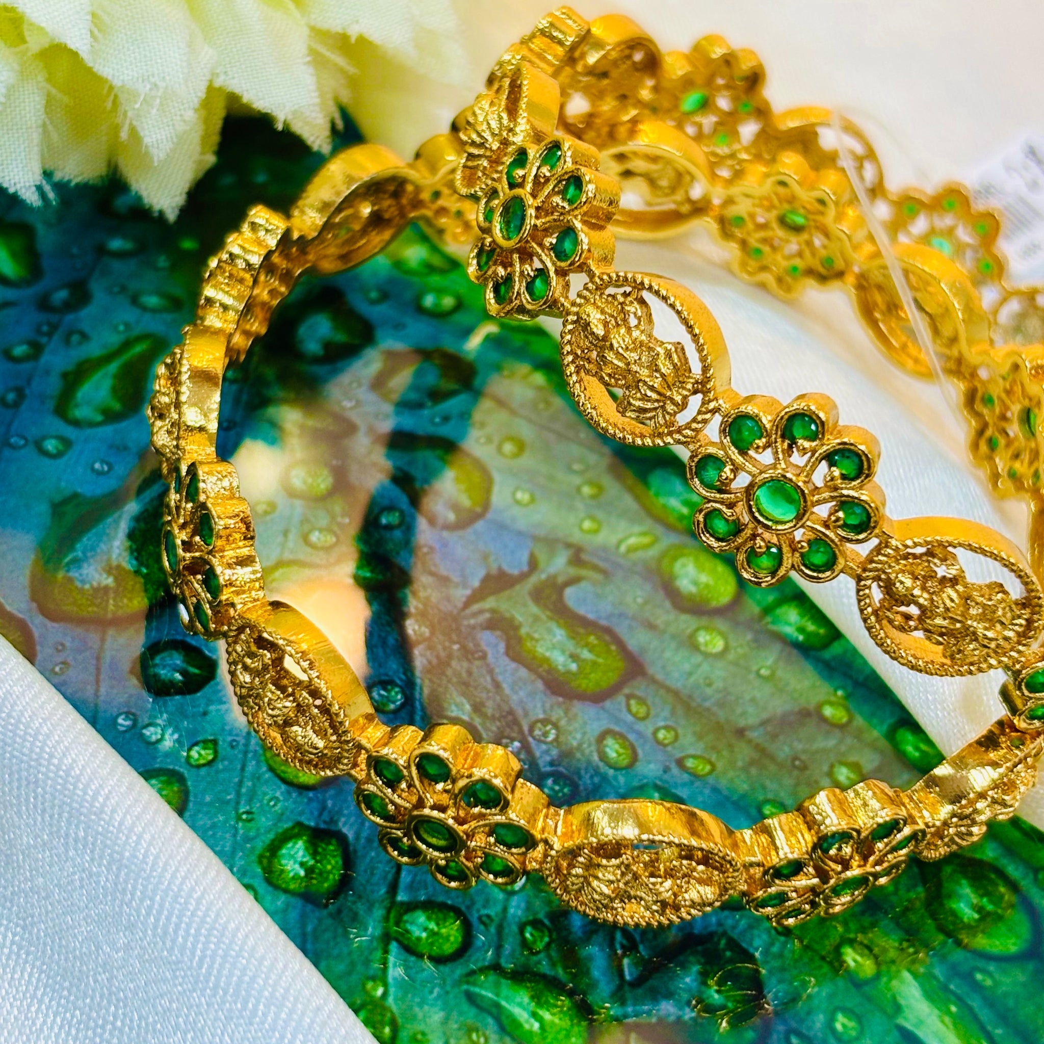 Green Antique Bangles- LLB 262