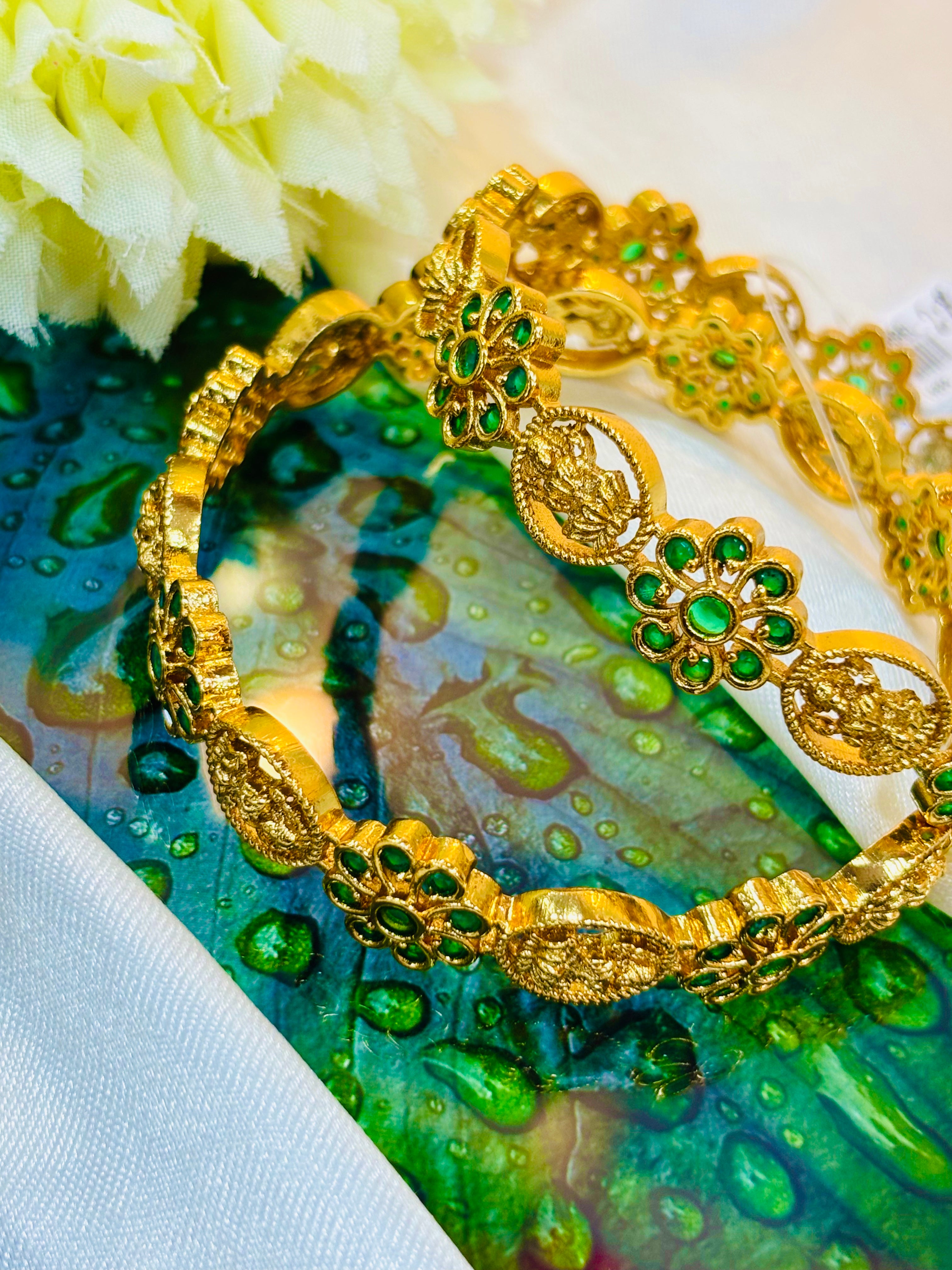 Green Antique Bangles- LLB 262