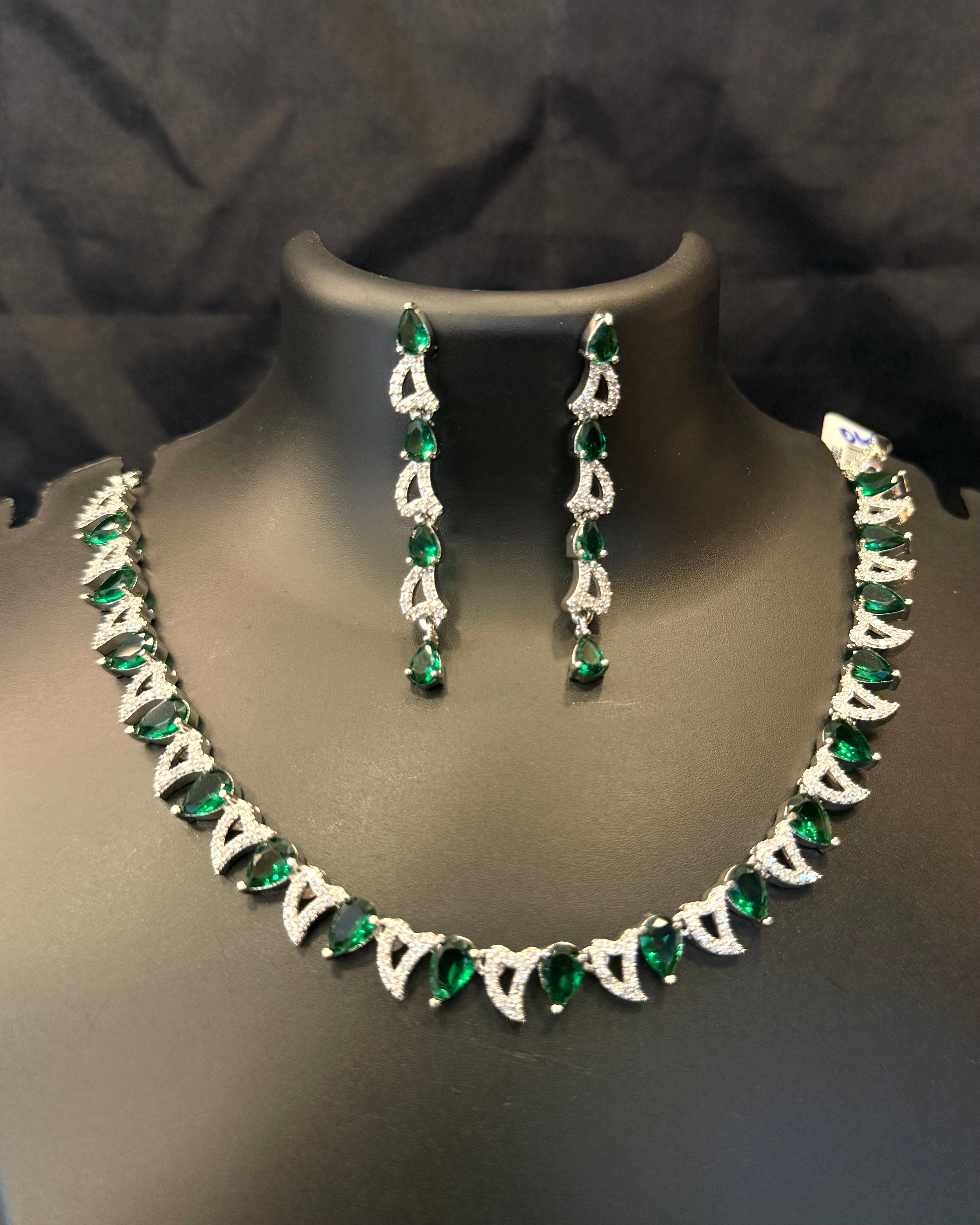Elegant Green Stone Necklace Set with Matching Earrings | L15688