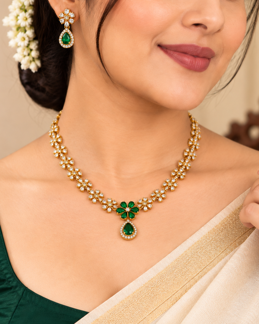 Emerald Floral Necklace Set | L2108684