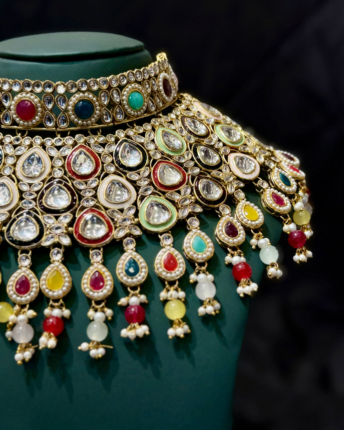 Multicolour Gold Finish Bridal Choker Necklace Set | LA8689