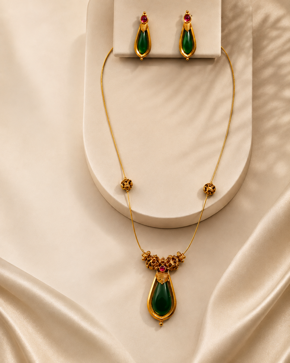 Gold Emerald Teardrop Pendant Necklace Set with Ruby Accent & Drop Earrings | NKV44