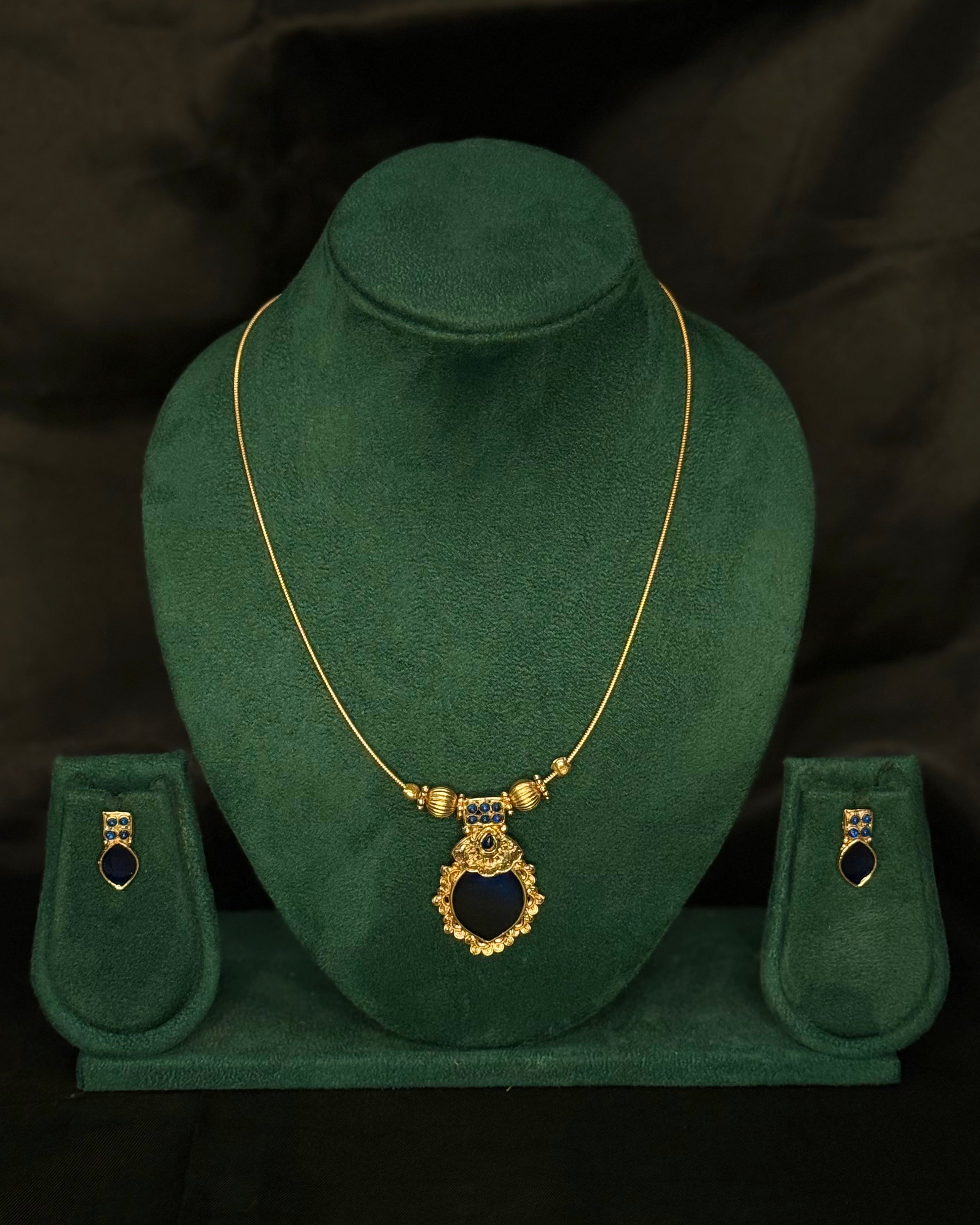 Traditional Gold-Plated Pendant Necklace Set with Matching Earrings – Green, Red, Blue & Multicolour | L15019
