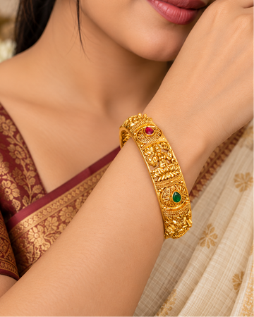 Lakshmi Red & Green Bangle | ONK300