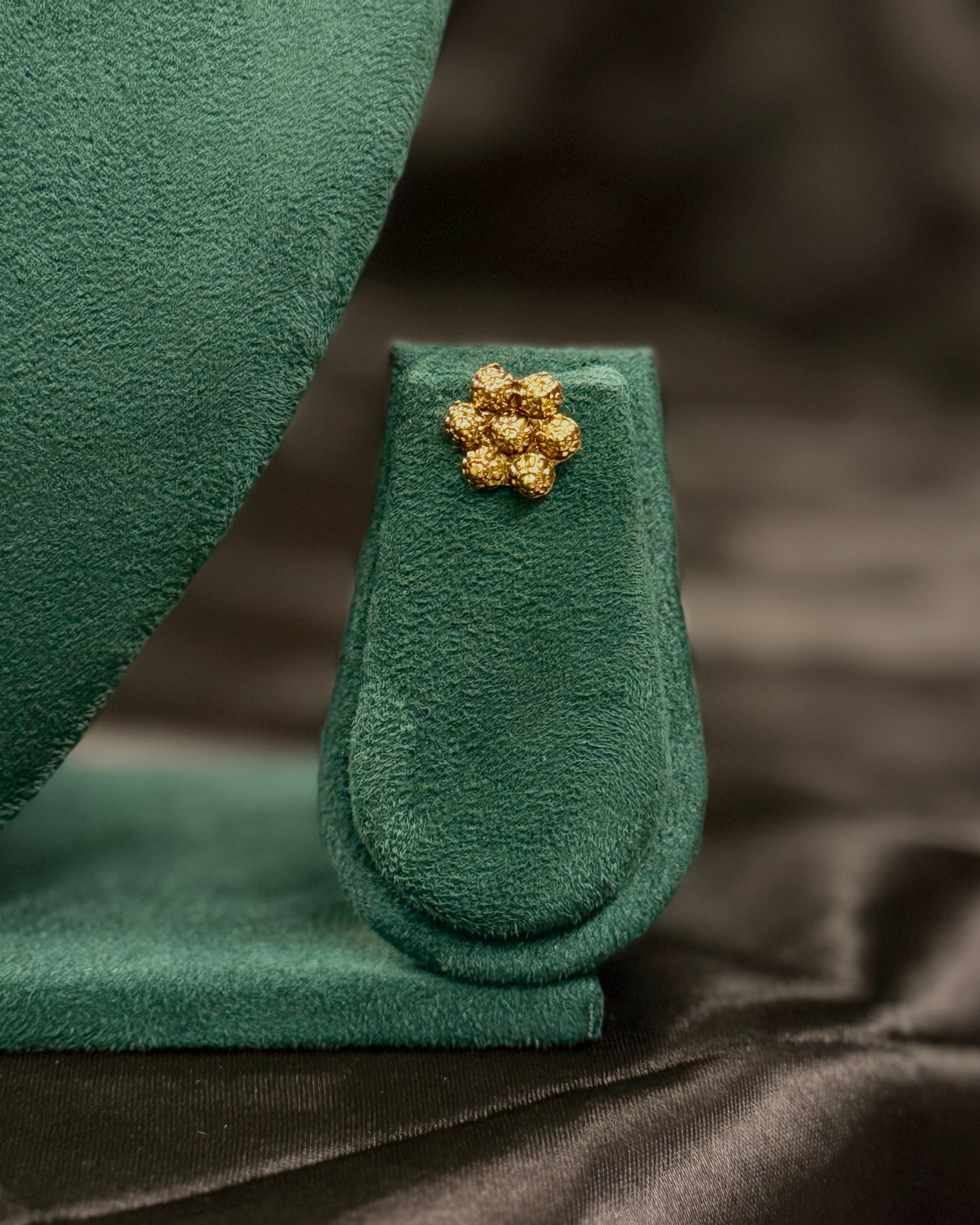 Traditional Gold Coral Bead Necklace Set with Matching Earrings | ONK356