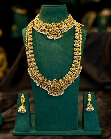 Gold Lakshmi Bridal Jewellery Set - P9 | Llabel Fashion