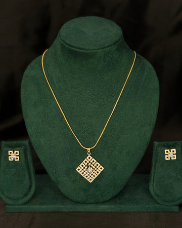 Elegant Rolled Gold Geometric Pendant Necklace Set with Matching Earrings | PJV82