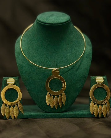 Gold Finish Hoop Pendant Necklace Set with Earrings - P2 | T302300878
