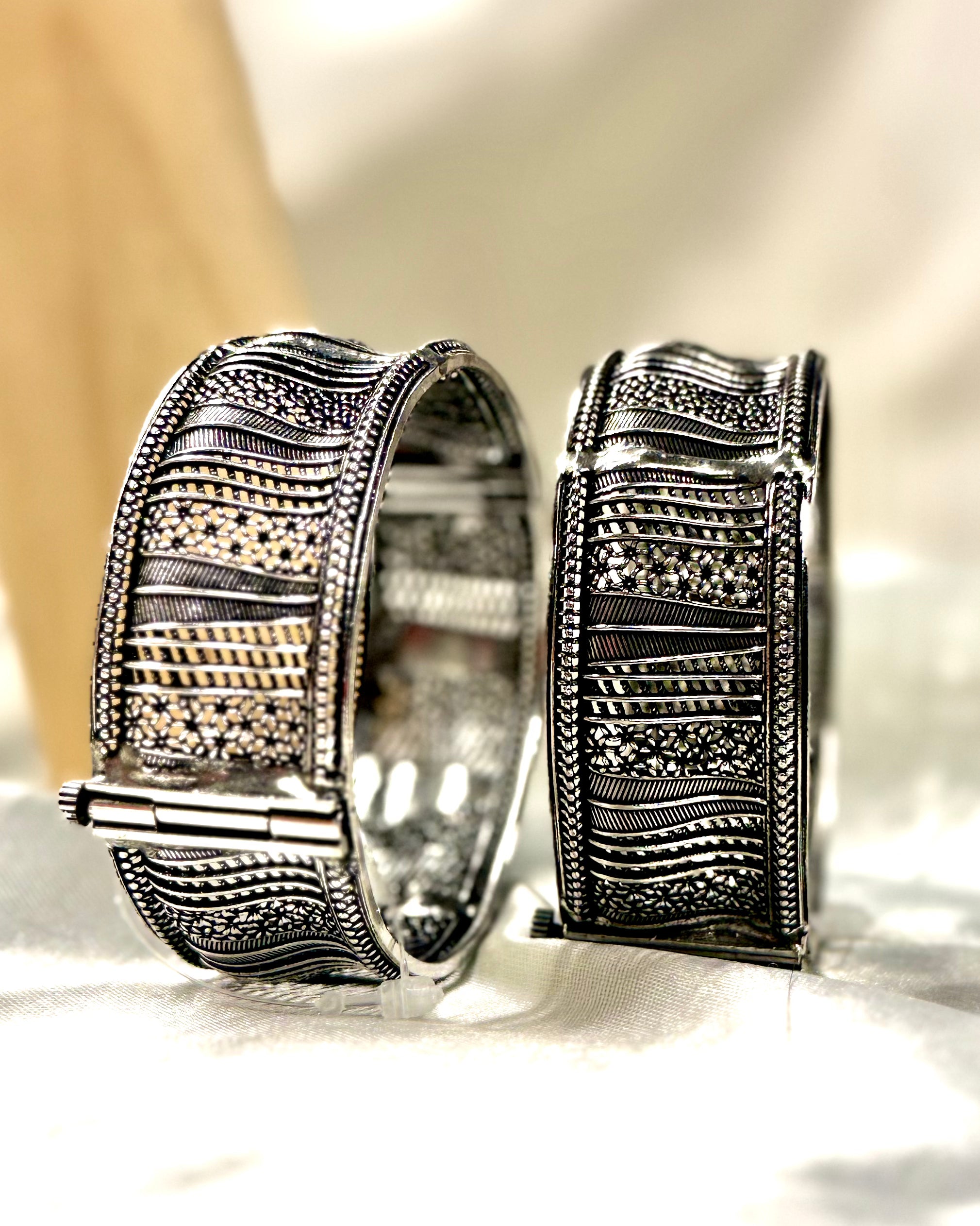Antique Silver Oxidised Broad Kada Bangles - 1 Bangle | THV292