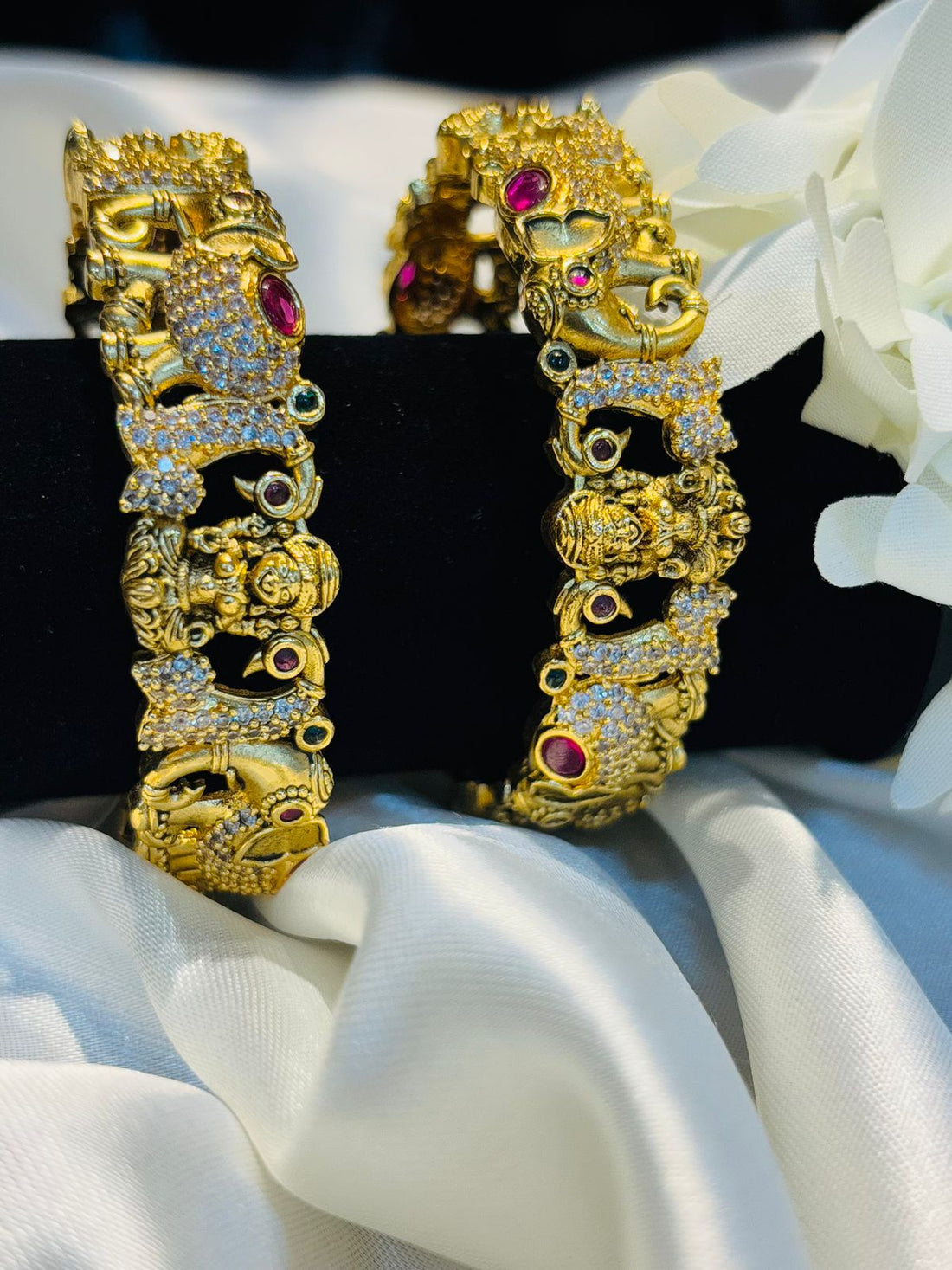 Classic Antique & Traditional Bangles